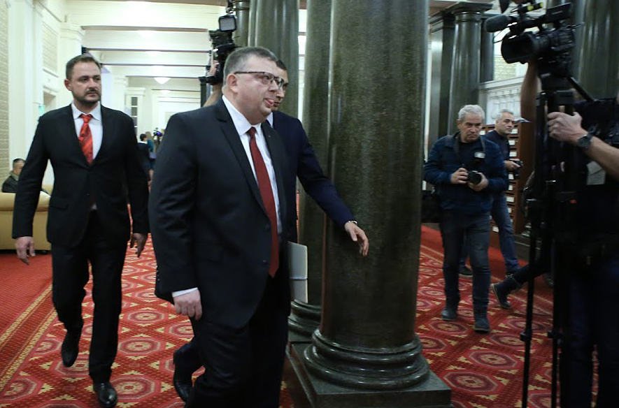 Парламент Сотир Цацаров