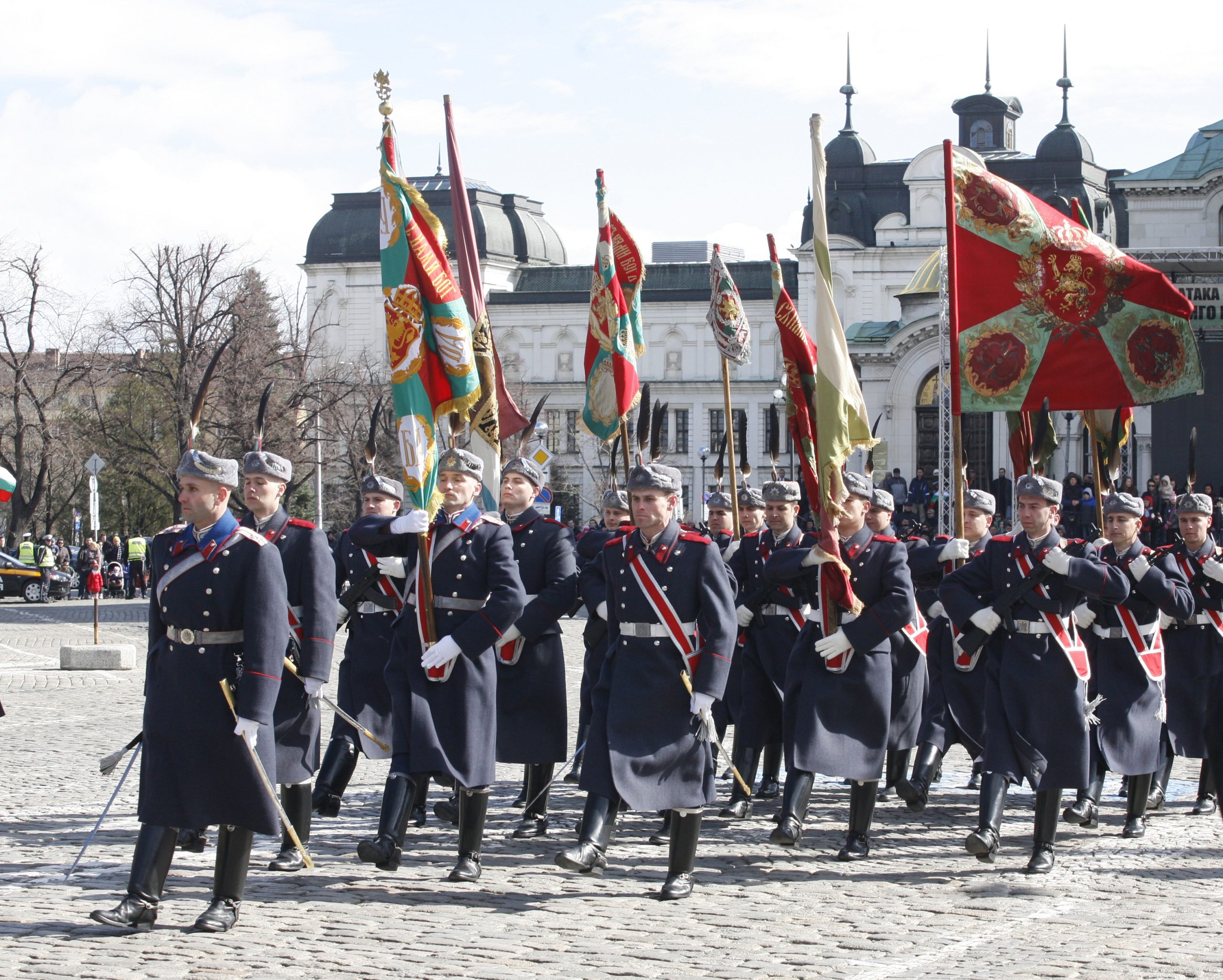 3 март церемония по издигане на Националното знаме на Република България пред паметника на Незнайния воин в столицата. Росен Плевнелиев - президент Цецка Цачева - предс. на парламента Николай Ненчев - министър на отбраната