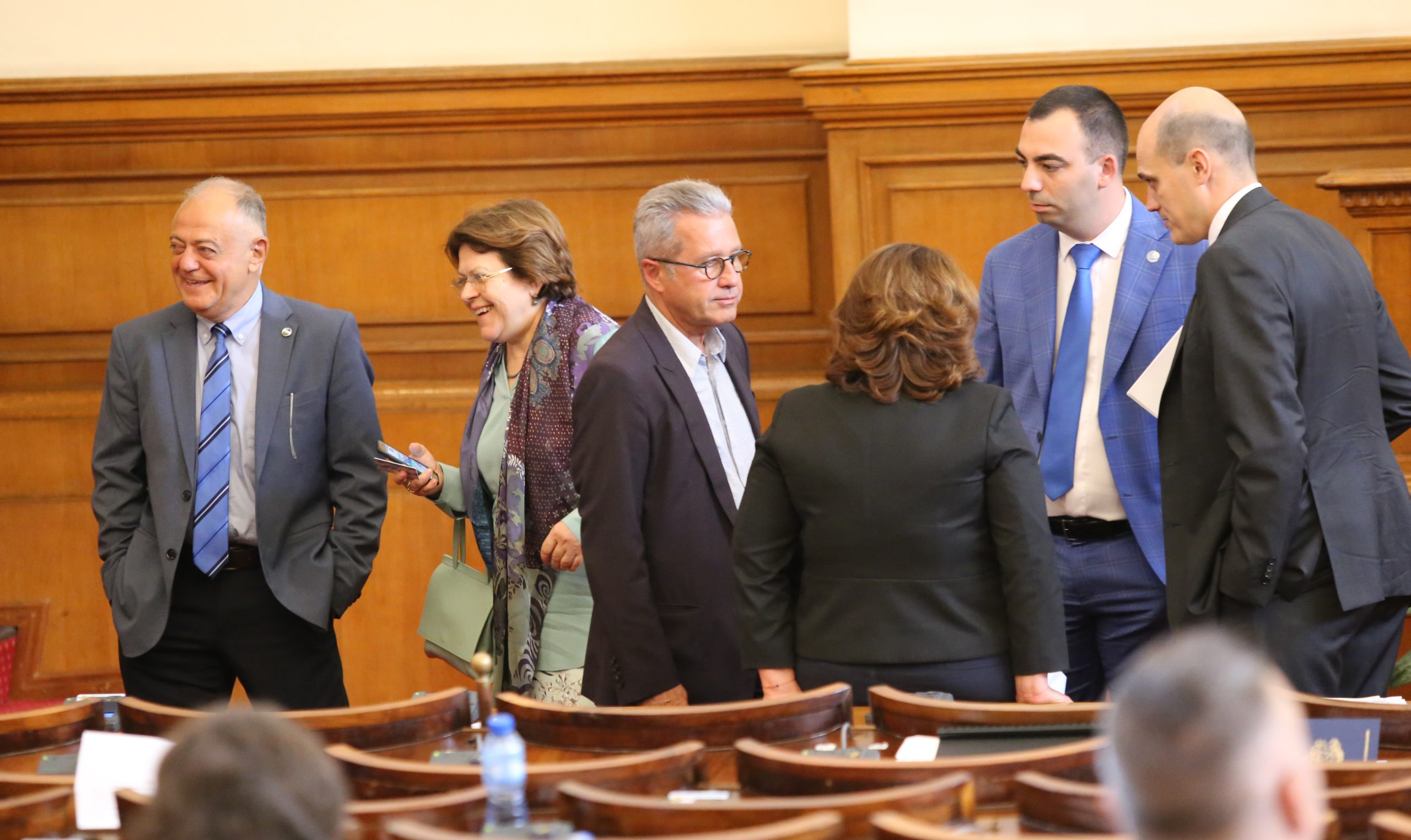 Парламент Атанас Атанасов