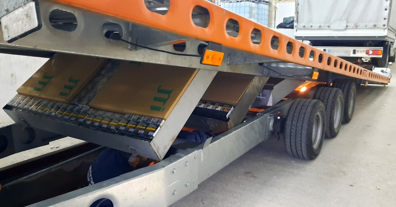 автоплатформа с цигари