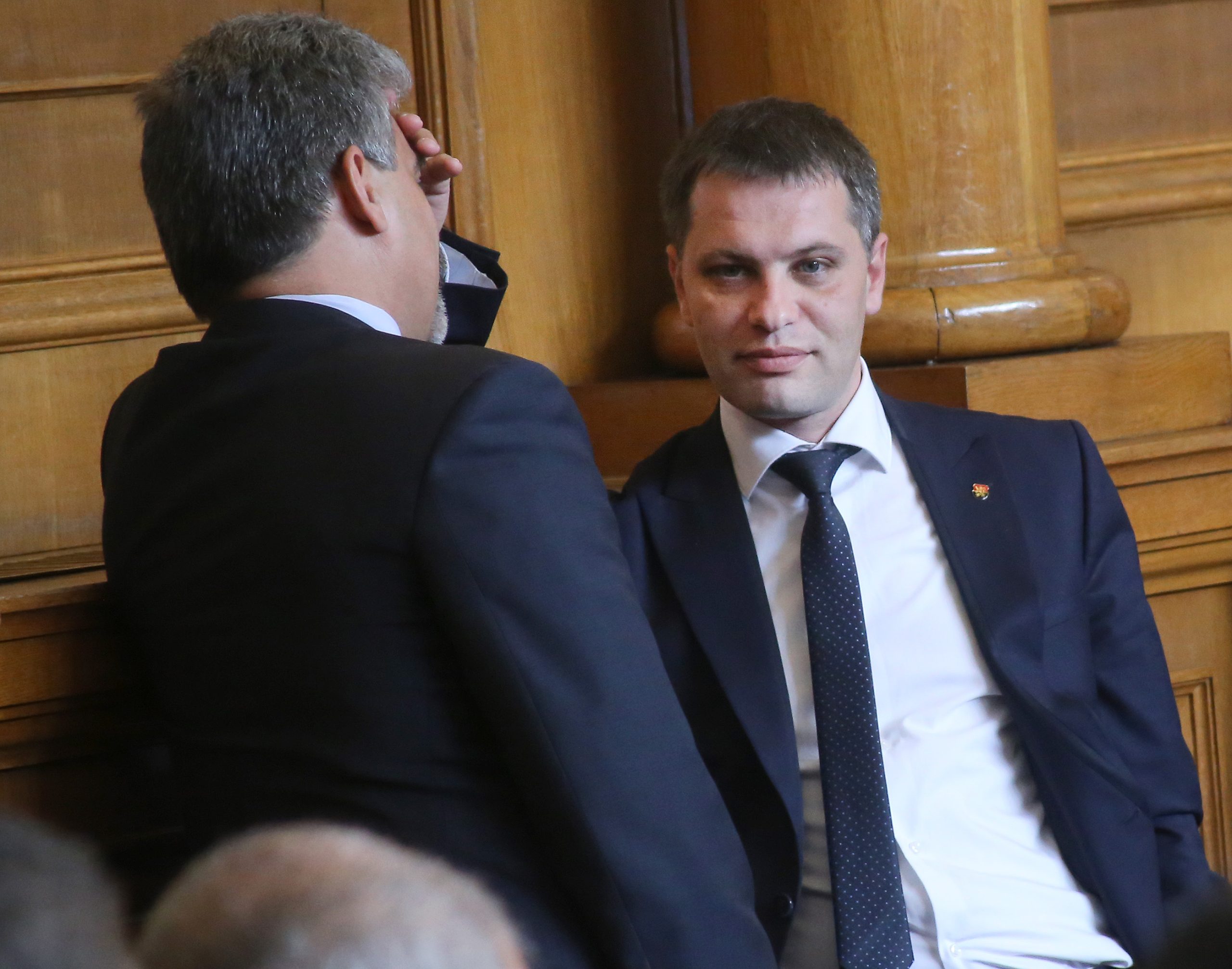 Парламент Александър Сиди