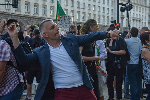 хаджигенов на протест