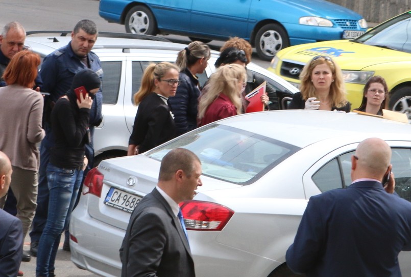 Арест за подкуп кметица младост 3