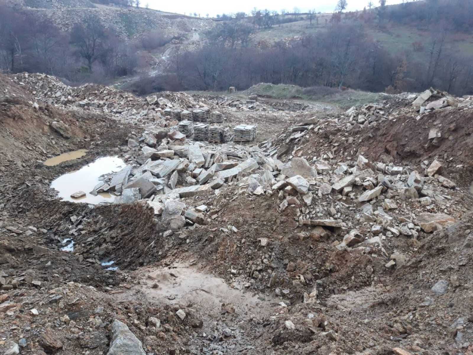 незаконен добив гнайс