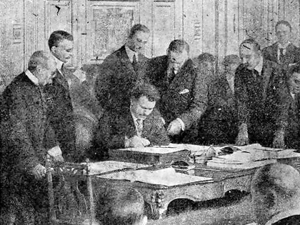 Ньойски мирен договор