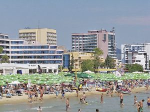 Инспекцията по труда проверява ударно морските курорти