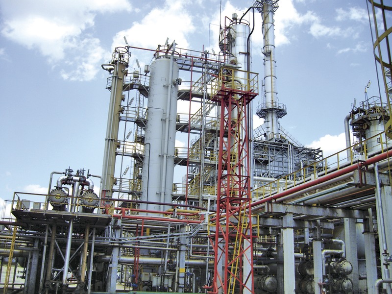 “Лукойл” си има собствена ТЕЦ в Бургас