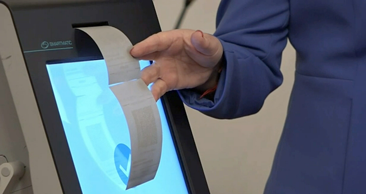 ЦИК направи демонстрация на машинно гласуване за изборите за президент и за Народно събрание