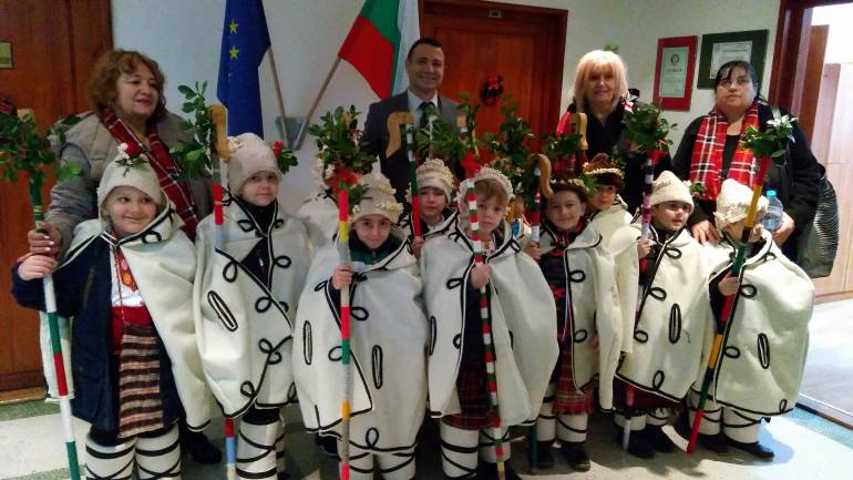 деци при прокурори