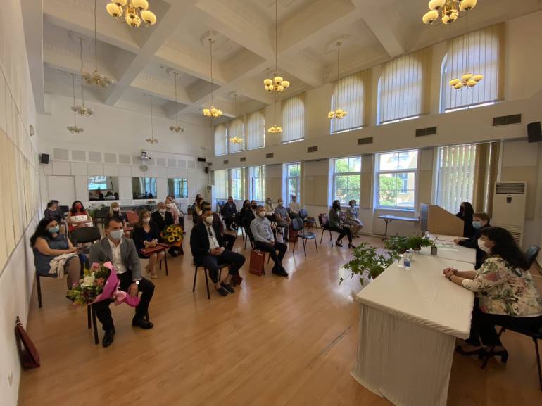 млади прокурори