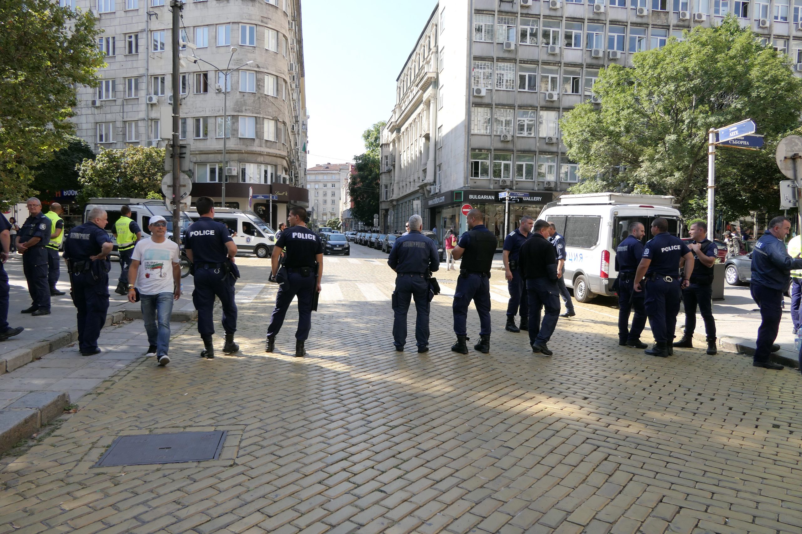 полиция протест