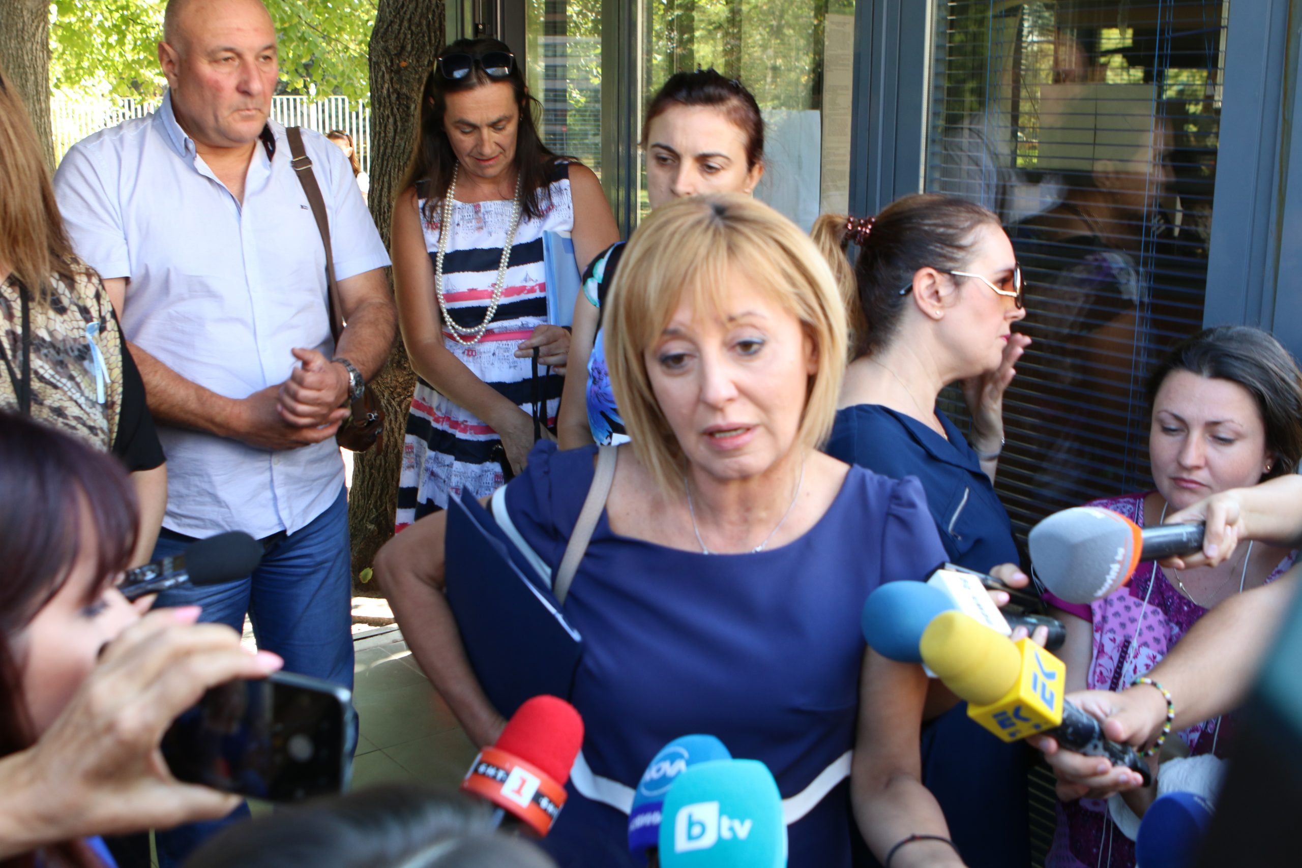 Мая Манолова