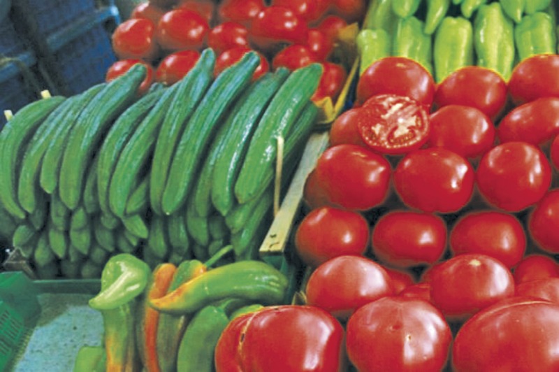 Лятното поевтиняване на сезонните зеленчуци ще свали индекса на тържищните цени още