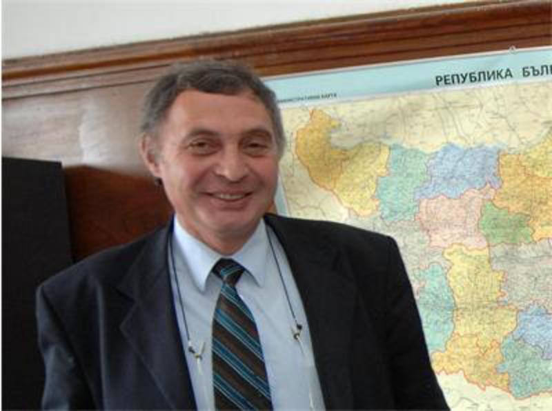Евгени Диков
