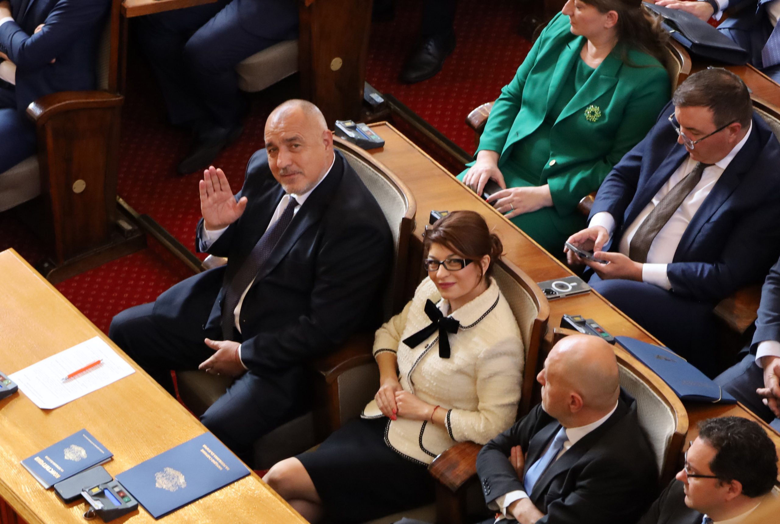 парламент Бойко Борисов Десислава Атанасова Томислав Дончев