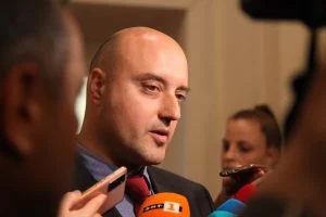 славов вето