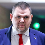 Прокуратурата води 4 преписки по новите сигнали на и срещу Пеевски