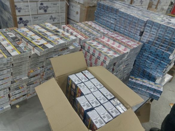 цигари митници операция