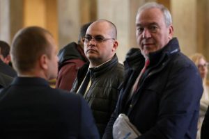 възраждане протест вандализъм арест