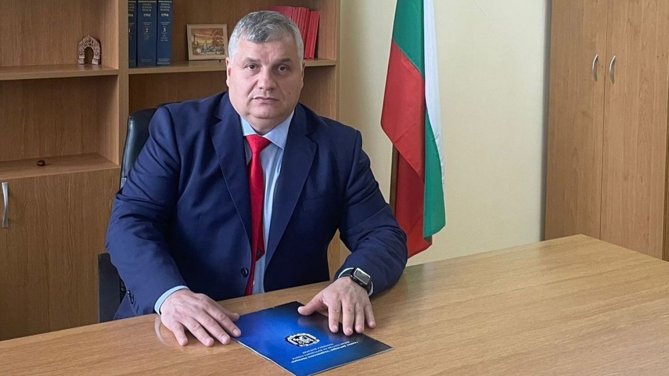 емил пармаков