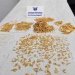 Спипаха румънка, опакована със злато за 700 хил. евро