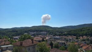 Взриви се военния завод в село Белица край Трябва
