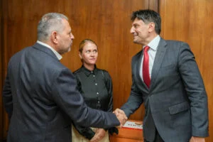 любомир николов еврейска общност среща банско скандал
